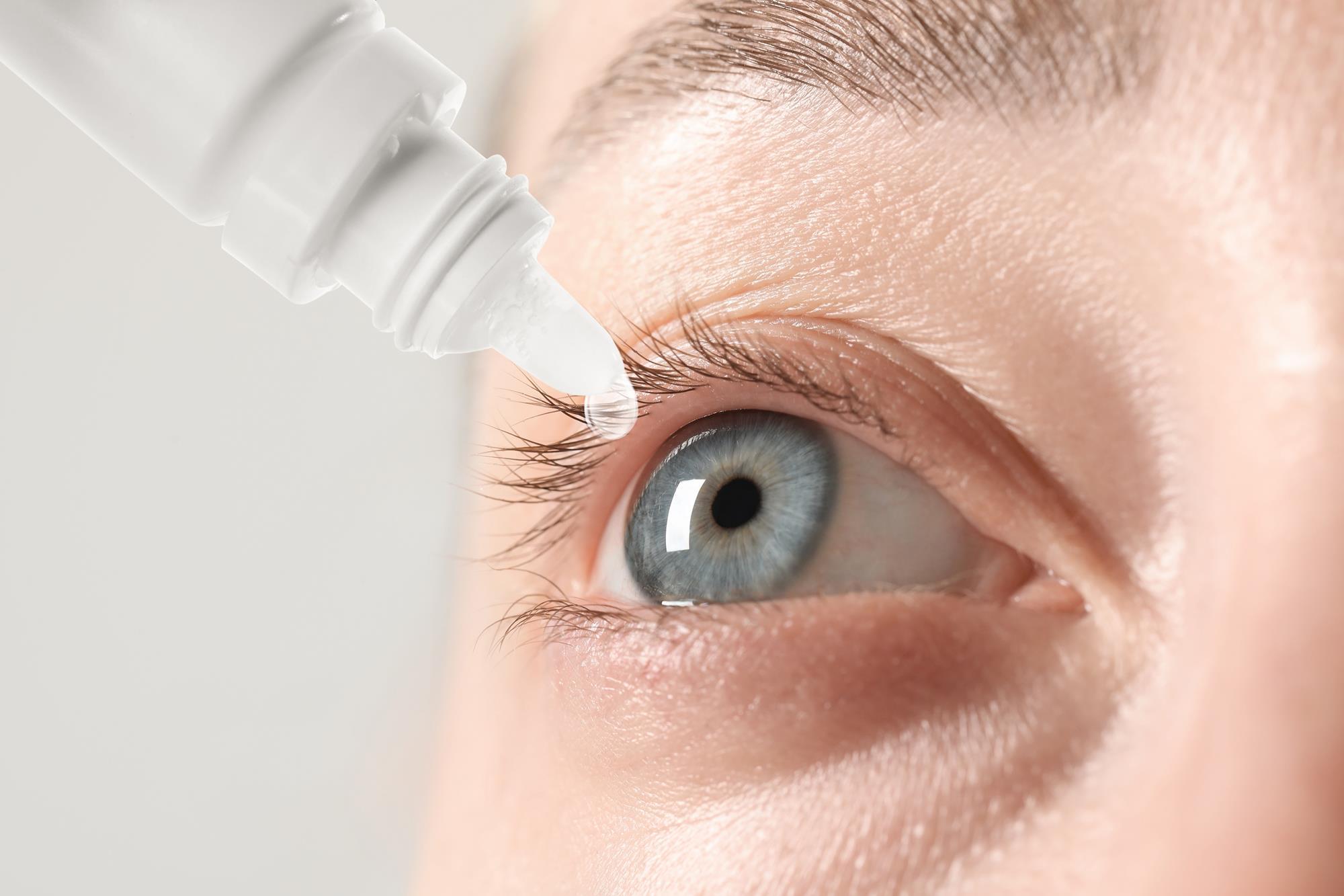 Non-invasive eye drops provide new solution for dry AMD patients | News | Drug Target Review Non-invasive eye drops provide new solution for dry AMD patients | News | Drug Target Review